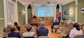 Albert_Gabor_es_a_hallgatosag Albert_Gabor_es_a_hallgatosag